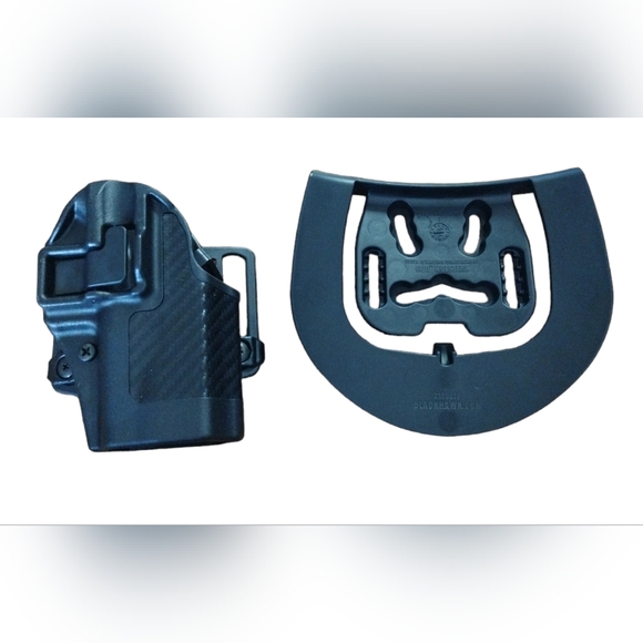 Blackhawk! Tooled Right Hand Serpa Concealment Holster - Picture 2 of 4